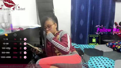 bonnie lam  hello welcome to my room I hope you have fun and you can reach your maximum pleasure here with me online show from 02/14/25, 03:22