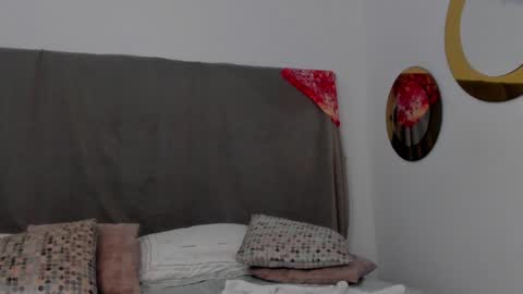   online show from 12/04/24, 02:48