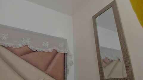   online show from 06/04/26, 12:05
