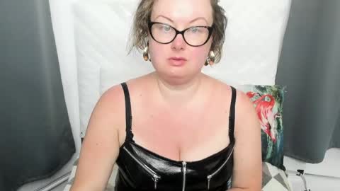 Bonnie online show from 06/02/26, 05:20