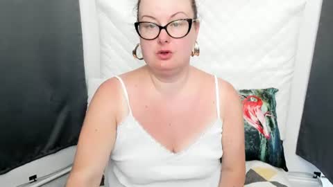Bonnie online show from 06/27/26, 12:22