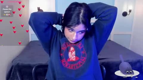 Bonnie online show from 12/30/24, 01:58