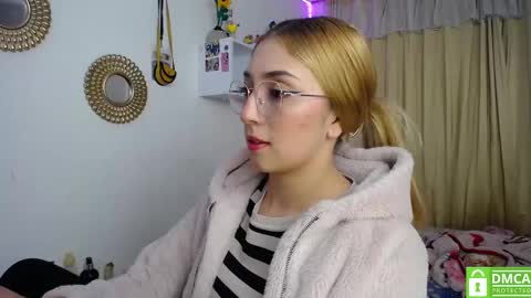 Soffy Brooks Independent model online show from 02/13/25, 06:09