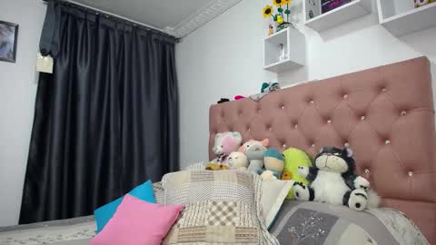 Soffy Brooks Independent model online show from 10/06/25, 04:10