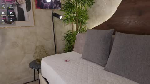 Snapshot of bonny_watson chatting on 05/05/26, 11:51 Bonny online show from 05/05/26, 11:51