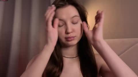 Eva online show from 09/11/25, 03:23