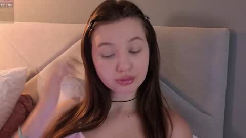 Eva online show from 10/15/25, 07:58