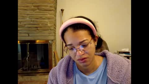 Queen Bon Vivantt online show from 10/15/25, 01:33