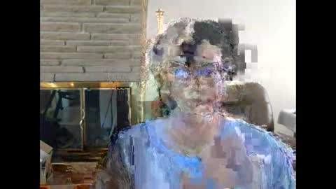 Snapshot of bonvivantb chatting on 12/17/25, 03:07 Queen Bon Vivantt online show from 12/17/25, 03:07