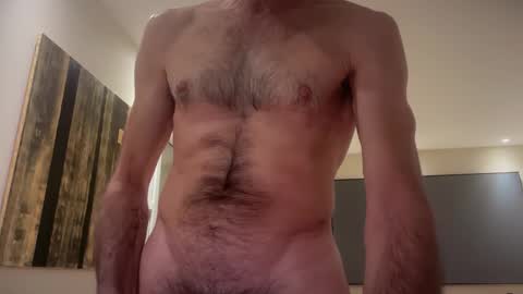 Snapshot of bonzo21 chatting on 04/22/26, 08:32 bonzo21 online show from 04/22/26, 08:32