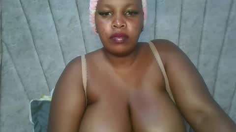 Snapshot of boobberry01 chatting on 04/15/26, 12:56 Berry online show from 04/15/26, 12:56