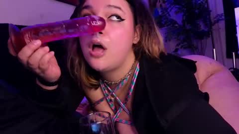 Snapshot of booboosperfectfacefuck chatting on 02/03/25, 01:09 Nova sub to my fan club for free pms and sexy sloppy videos online show from 02/03/25, 01:09