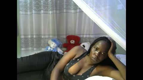 boobs_swt online show from 10/22/25, 02:01