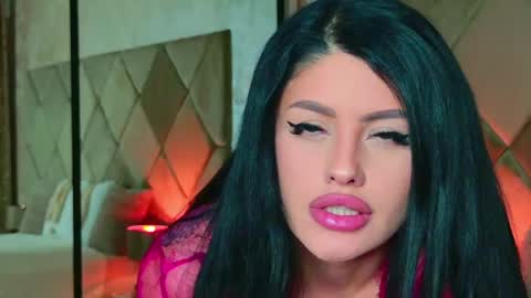 Snapshot of boobsiemilaa chatting on 04/14/26, 09:32 Mila online show from 04/14/26, 09:32
