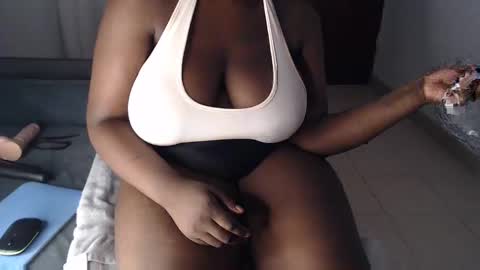 booby_candy online show from 12/22/24, 03:22