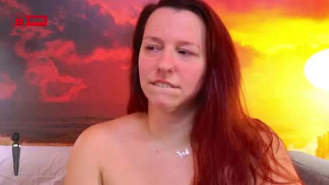 Snapshot of boobyianax chatting on 10/16/25, 06:25 BoobyIANAx online show from 10/16/25, 06:25