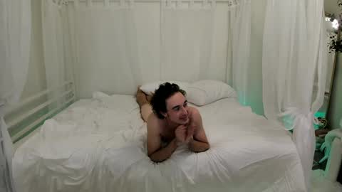 Snapshot of boobznbeer chatting on 02/27/25, 10:04 Miley online show from 02/27/25, 10:04