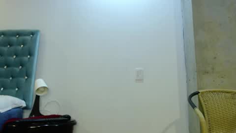 Snapshot of boom_ass_ chatting on 05/10/26, 10:37 MARIANA online show from 05/10/26, 10:37