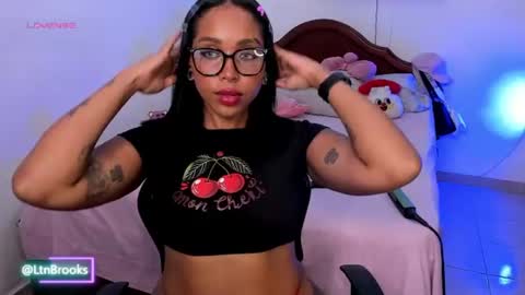 Anna Brooks  online show from 07/21/26, 09:06