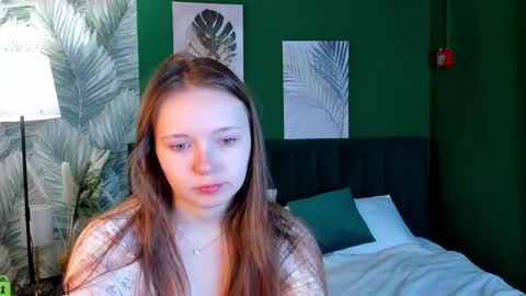 Milena online show from 05/07/26, 03:01