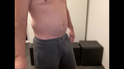 Snapshot of boopye chatting on 10/13/25, 07:41 boopye online show from 10/13/25, 07:41