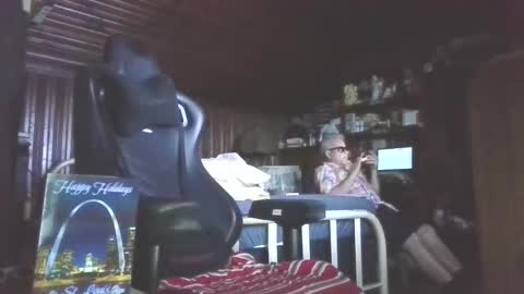 Booshwa online show from 06/11/26, 07:28