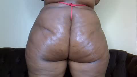 Snapshot of bootieshakess chatting on 01/07/25, 11:24 bootieshakess online show from 01/07/25, 11:24