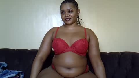 Snapshot of bootieshakess chatting on 10/30/25, 10:16 bootieshakess online show from 10/30/25, 10:16