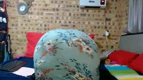 bootytwerkxxx online show from 04/26/26, 12:08