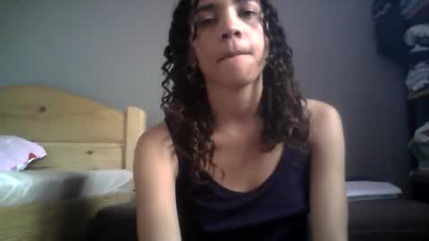 Snapshot of boozyart chatting on 11/11/25, 08:14 boozyArt online show from 11/11/25, 08:14