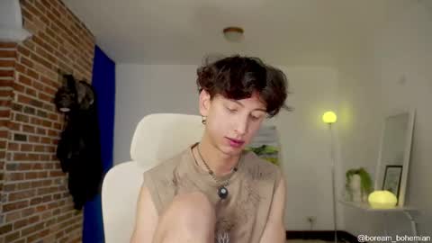 Snapshot of boream_ chatting on 11/12/25, 11:54 Bream online show from 11/12/25, 11:54