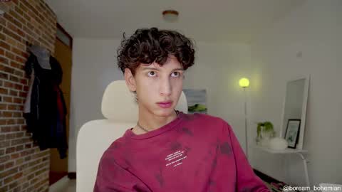 Snapshot of boream_ chatting on 11/18/25, 12:09 Bream online show from 11/18/25, 12:09