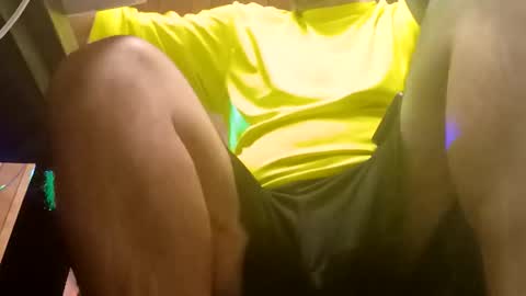 Snapshot of boredaf6678 chatting on 10/20/25, 01:06 boredaf6678 online show from 10/20/25, 01:06