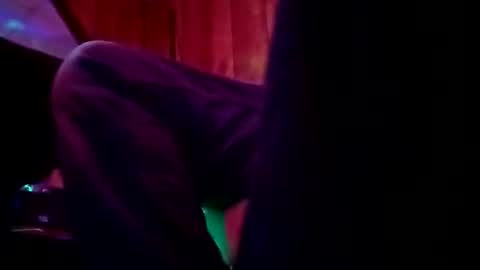 Snapshot of boredaf6678 chatting on 10/25/25, 02:08 boredaf6678 online show from 10/25/25, 02:08