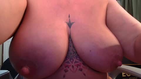 BoredCountryGirl online show from 07/08/26, 02:49