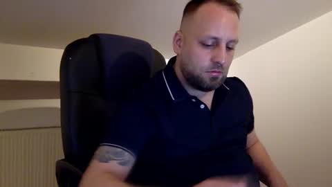 hugo online show from 06/27/26, 03:11