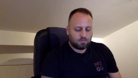 hugo online show from 08/02/26, 02:32