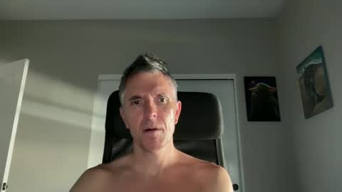 Snapshot of borisdm1976 chatting on 10/03/25, 04:15 borisdm1976 online show from 10/03/25, 04:15