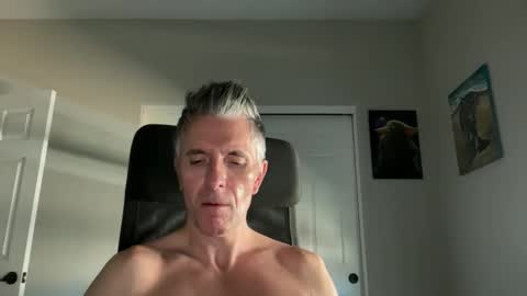 Snapshot of borisdm1976 chatting on 10/30/25, 05:24 borisdm1976 online show from 10/30/25, 05:24