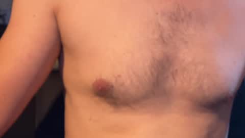Snapshot of borisvian75019 chatting on 08/05/26, 10:29 HornyBoo online show from 08/05/26, 10:29