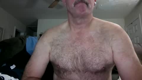 Snapshot of bose36 chatting on 01/28/25, 02:00 bose36 online show from 01/28/25, 02:00