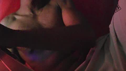 Snapshot of boss_playa98 chatting on 09/22/25, 10:28 boss_playa98 online show from 09/22/25, 10:28