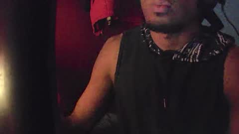 Snapshot of boss_playa98 chatting on 10/18/25, 09:21 boss_playa98 online show from 10/18/25, 09:21