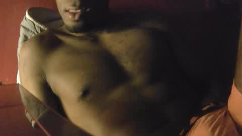 Snapshot of boss_playa98 chatting on 12/14/25, 09:03 boss_playa98 online show from 12/14/25, 09:03