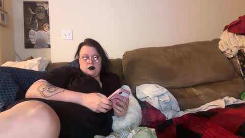 Snapshot of bossassbitch6969 chatting on 11/17/25, 01:00 bossassbitch6969 online show from 11/17/25, 01:00