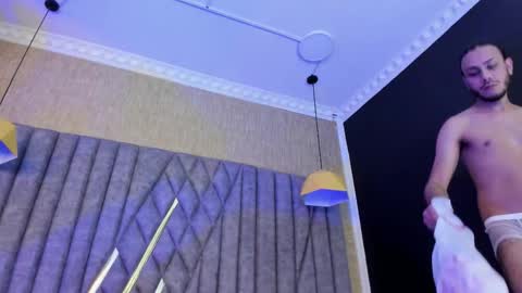 Boss online show from 11/12/25, 03:18