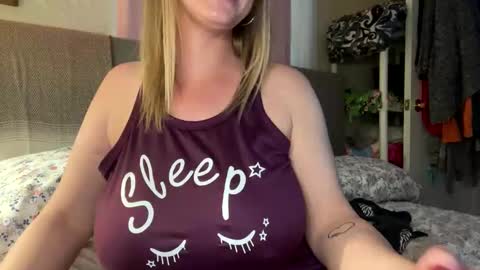 BossMom online show from 01/02/25, 08:46