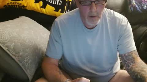 bostonguy1969 online show from 04/20/26, 04:48