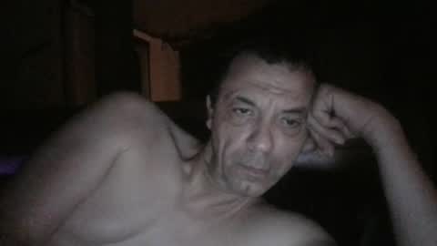 Snapshot of bottomcdforoldersc chatting on 08/01/26, 01:05 James online show from 08/01/26, 01:05
