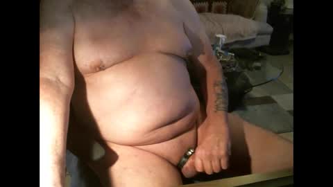 Snapshot of bottomguy33540 chatting on 12/30/24, 10:55 BAM online show from 12/30/24, 10:55